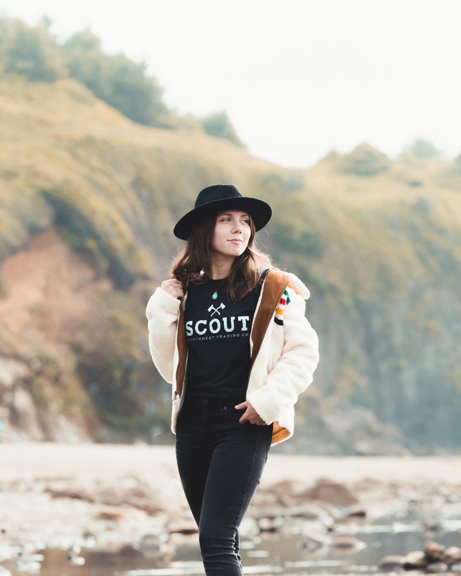 black scout tee